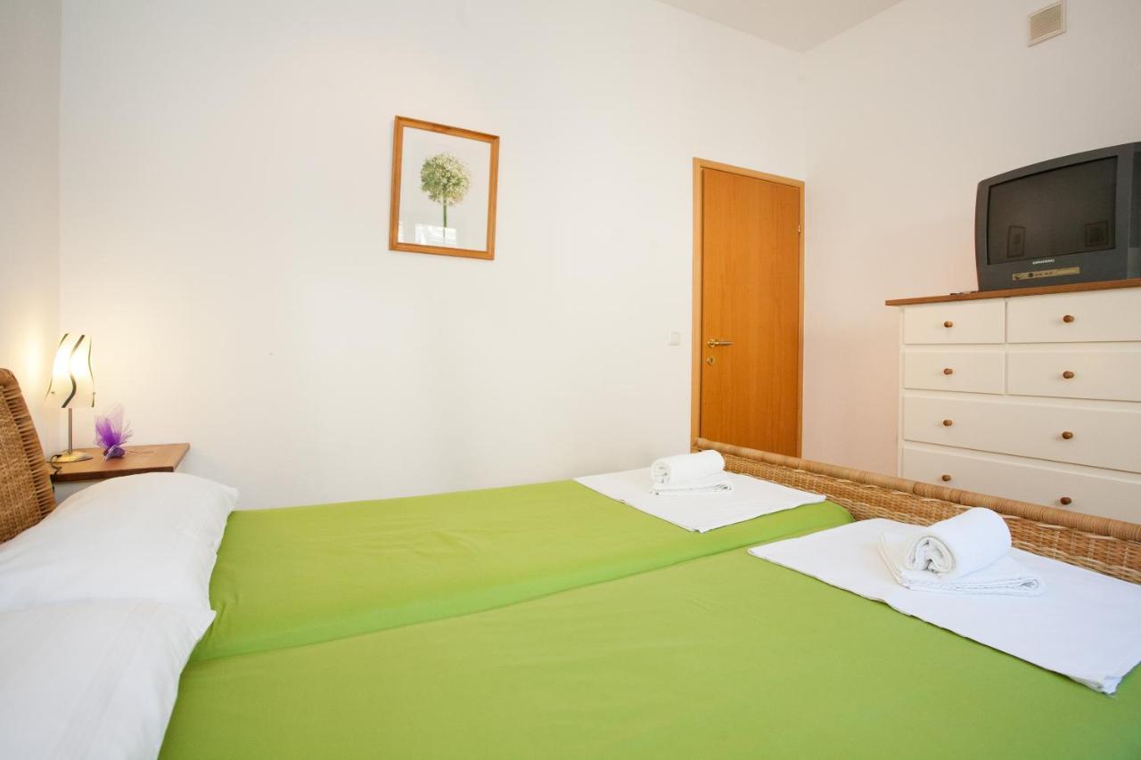 Apartments Dino Krk Town Luaran gambar