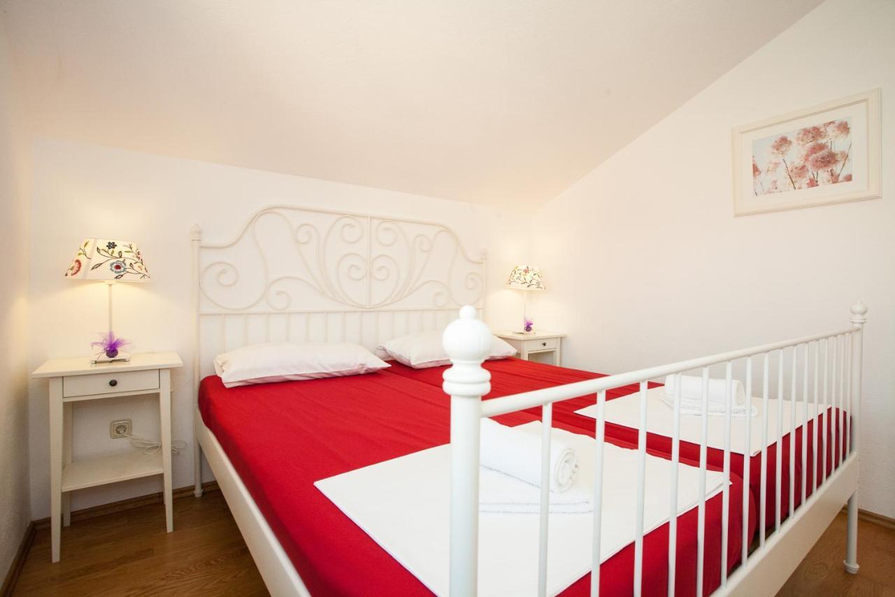 Apartments Dino Krk Town Luaran gambar