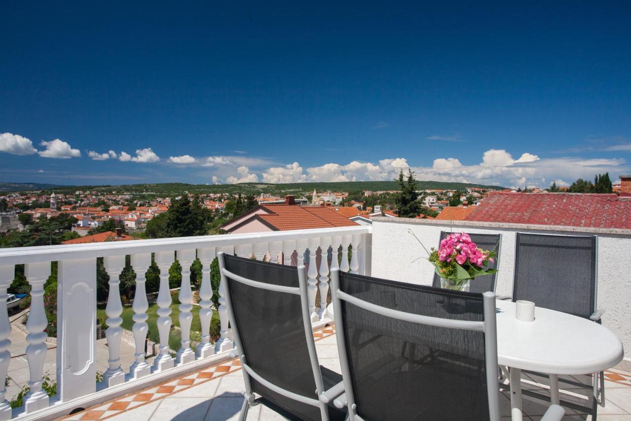 Apartments Dino Krk Town Luaran gambar